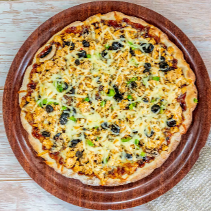 33. Tandoori Spicy Chicken Pizza